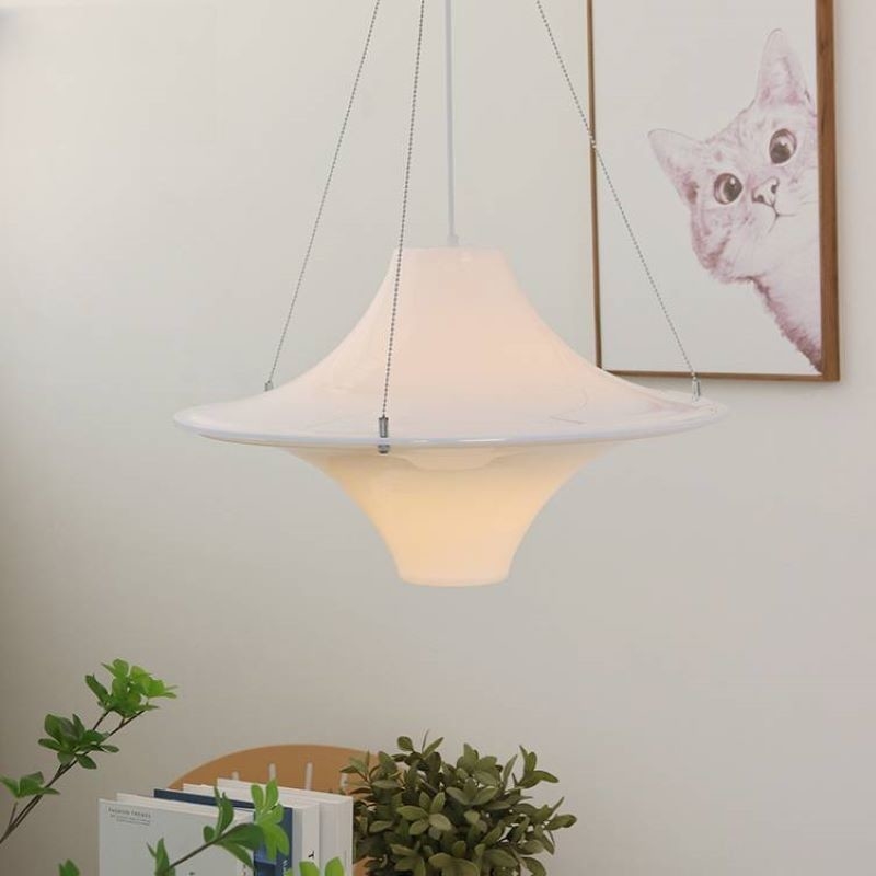 Italian Cream Style LED Pendant Light Designer Dining Simple Acrylic Flying Saucer Replic Lamp(WH-AP-596)